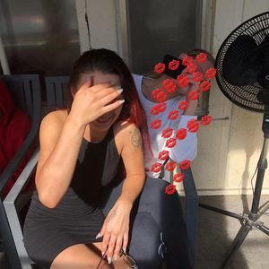 Meet your Posher, Tia